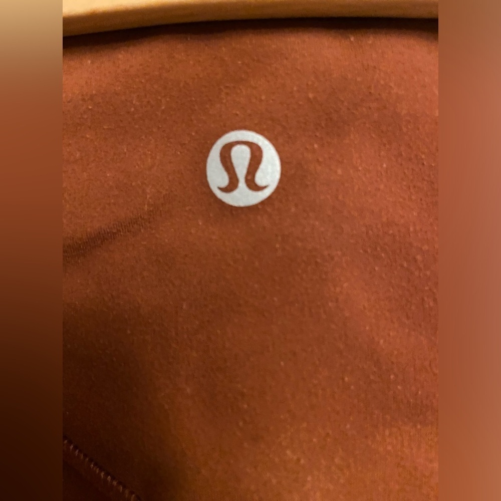 Lululemon pants - Picture 7 of 8